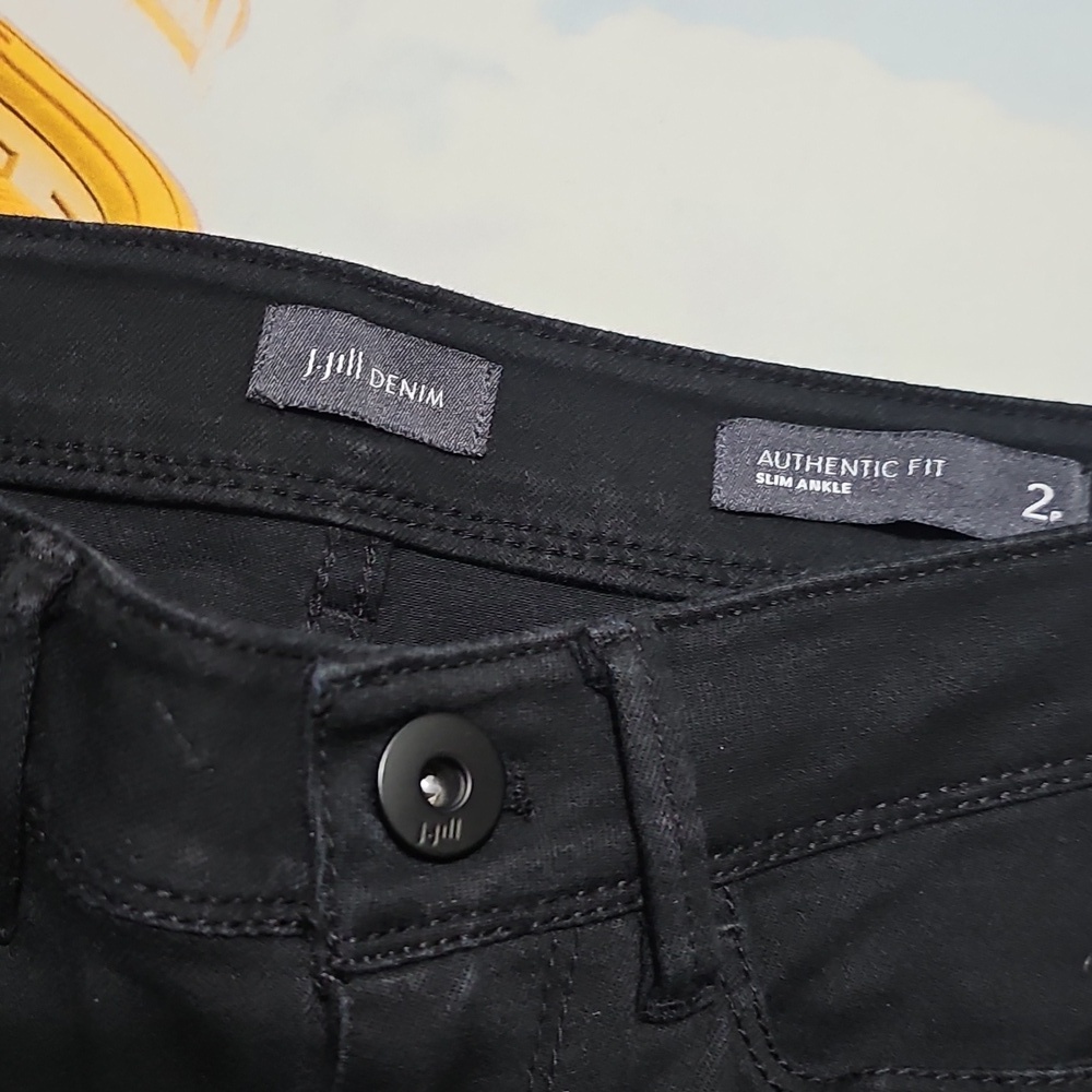 J. Jill Classic Black Jeans Size 2P Petite - Picture 5 of 6